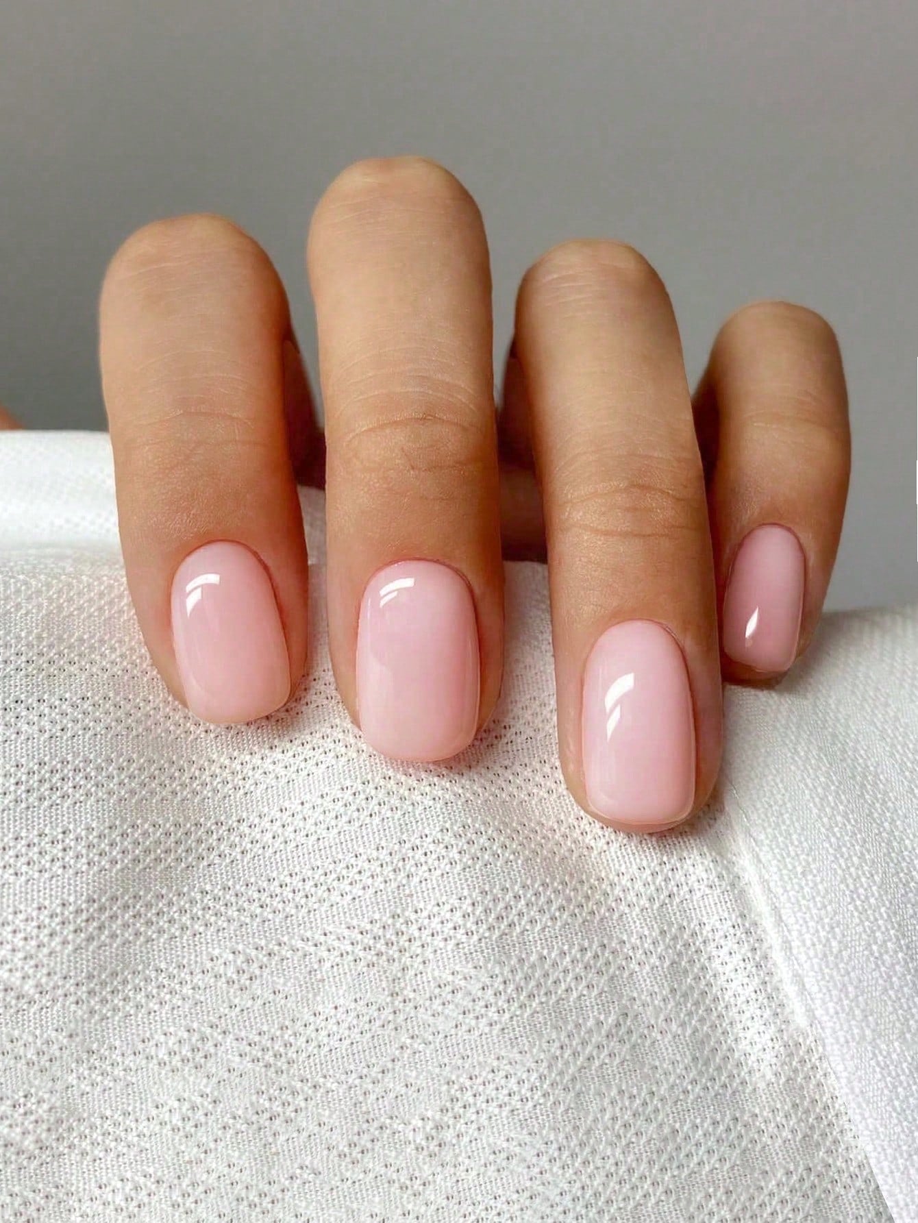 Short square fake nail