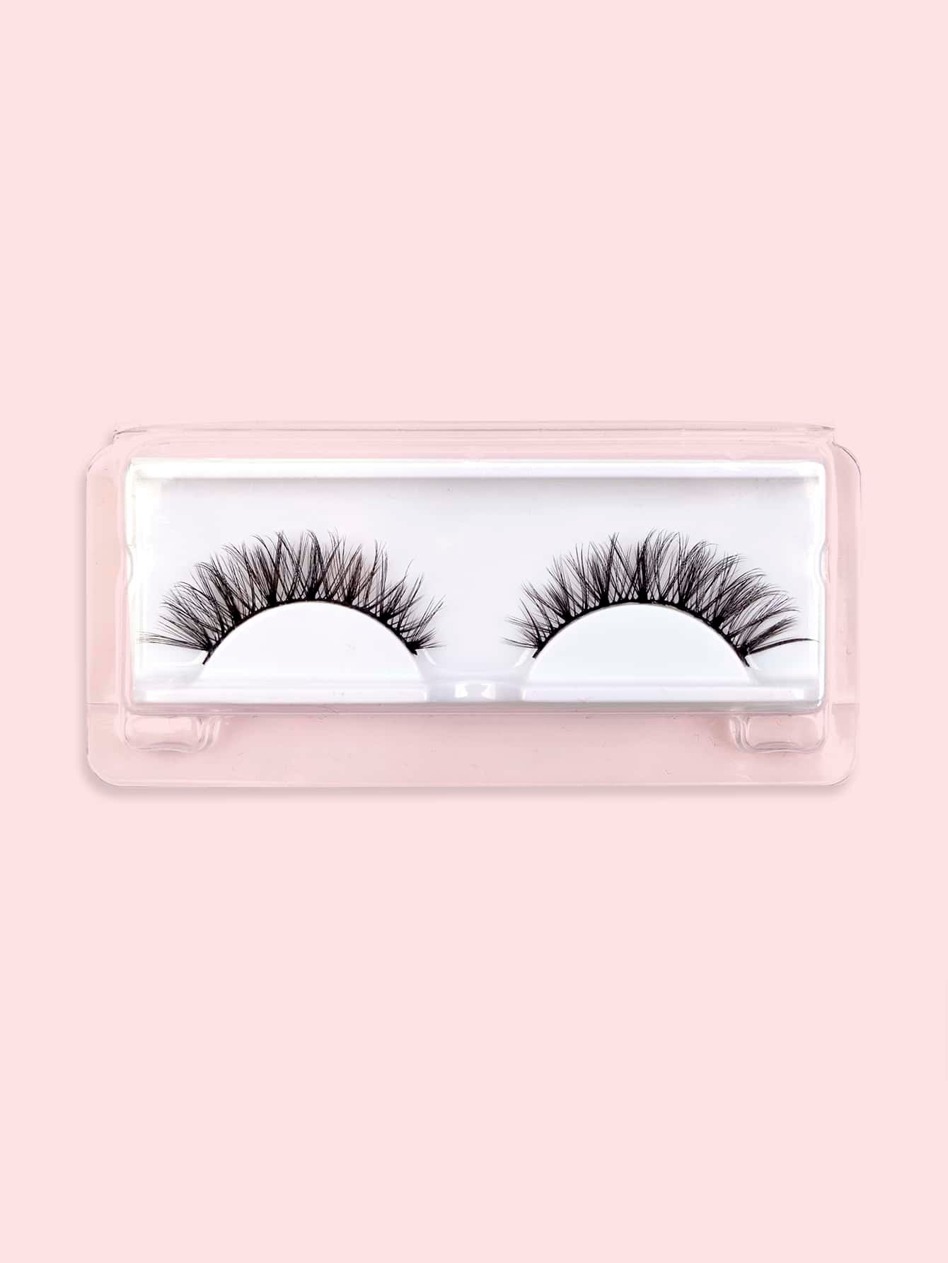 Full false lashes for women
