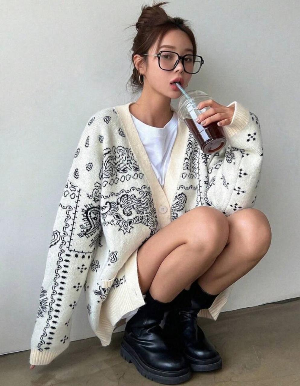 Paisley Pattern Drop Shoulder Cardigan