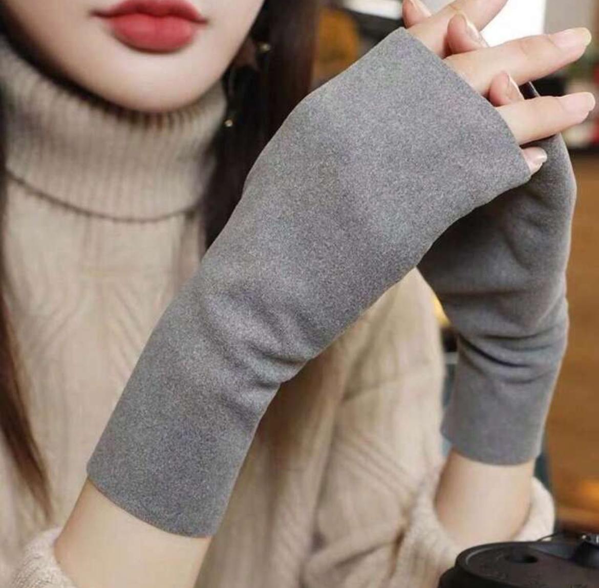 Self Heating Half Finger Fingerless Gloves