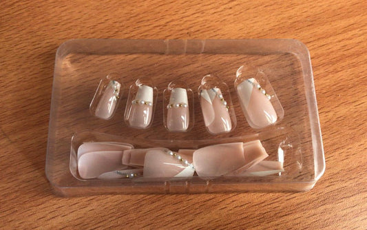 Fake nails