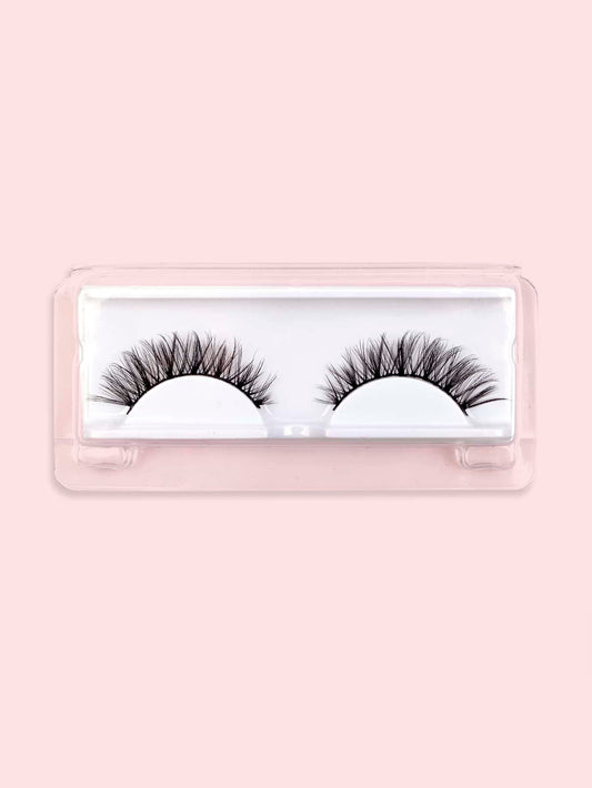 Full false lashes for women