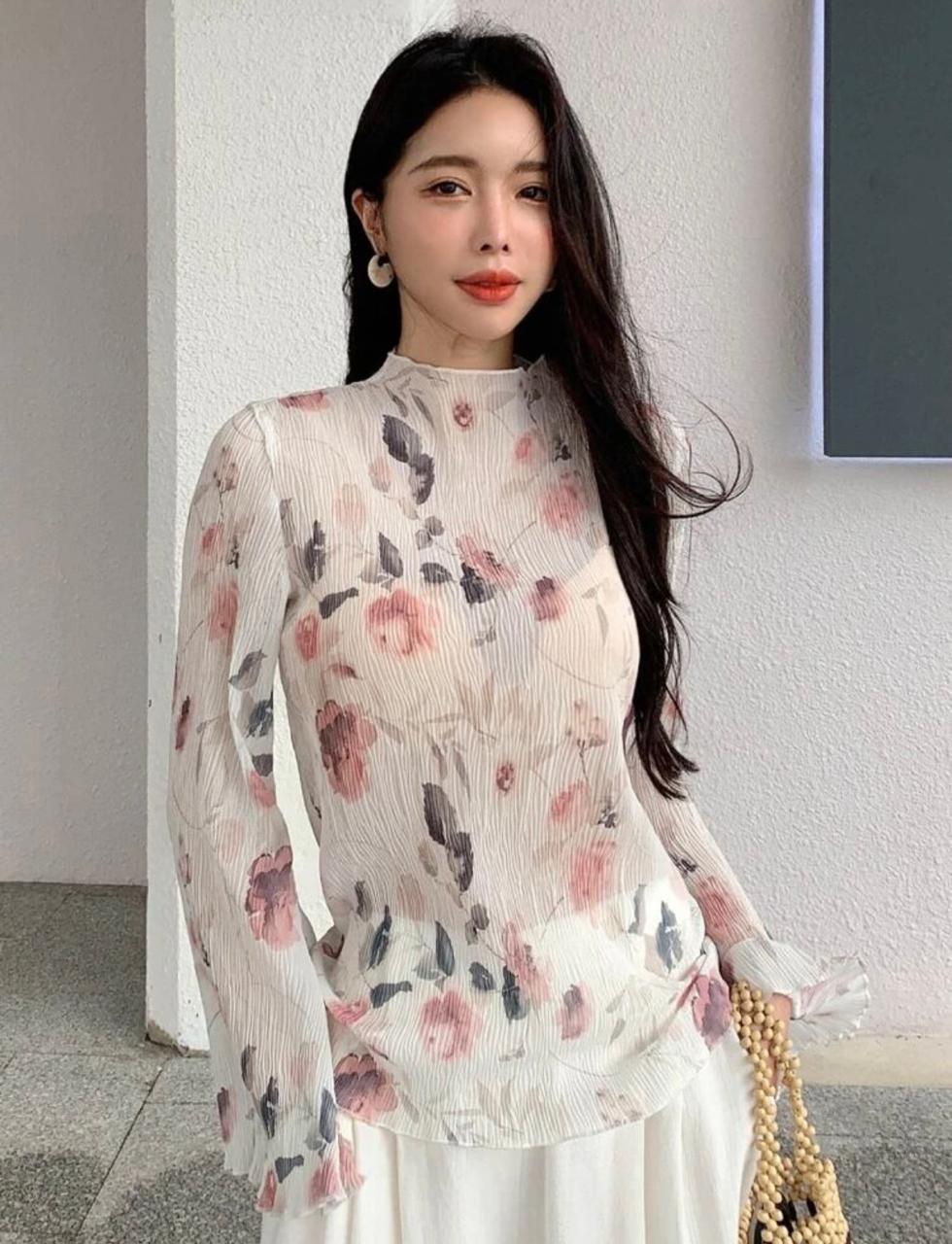 Floral Print Lettuce Trim Mock Neck Sheer Top Without Bra