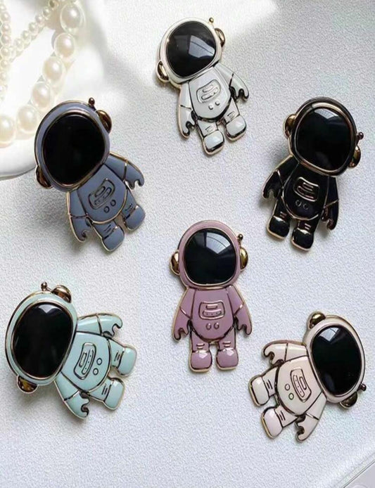 Cartoon Astronaut Phone Holder