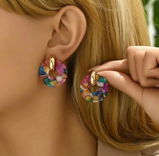 Multicolor Acetate Fiber Circle Shaped Stud Earring