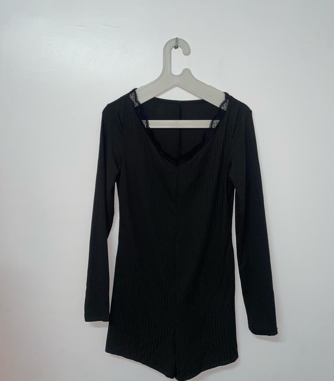 SHORT BLACK JUMPSUIT